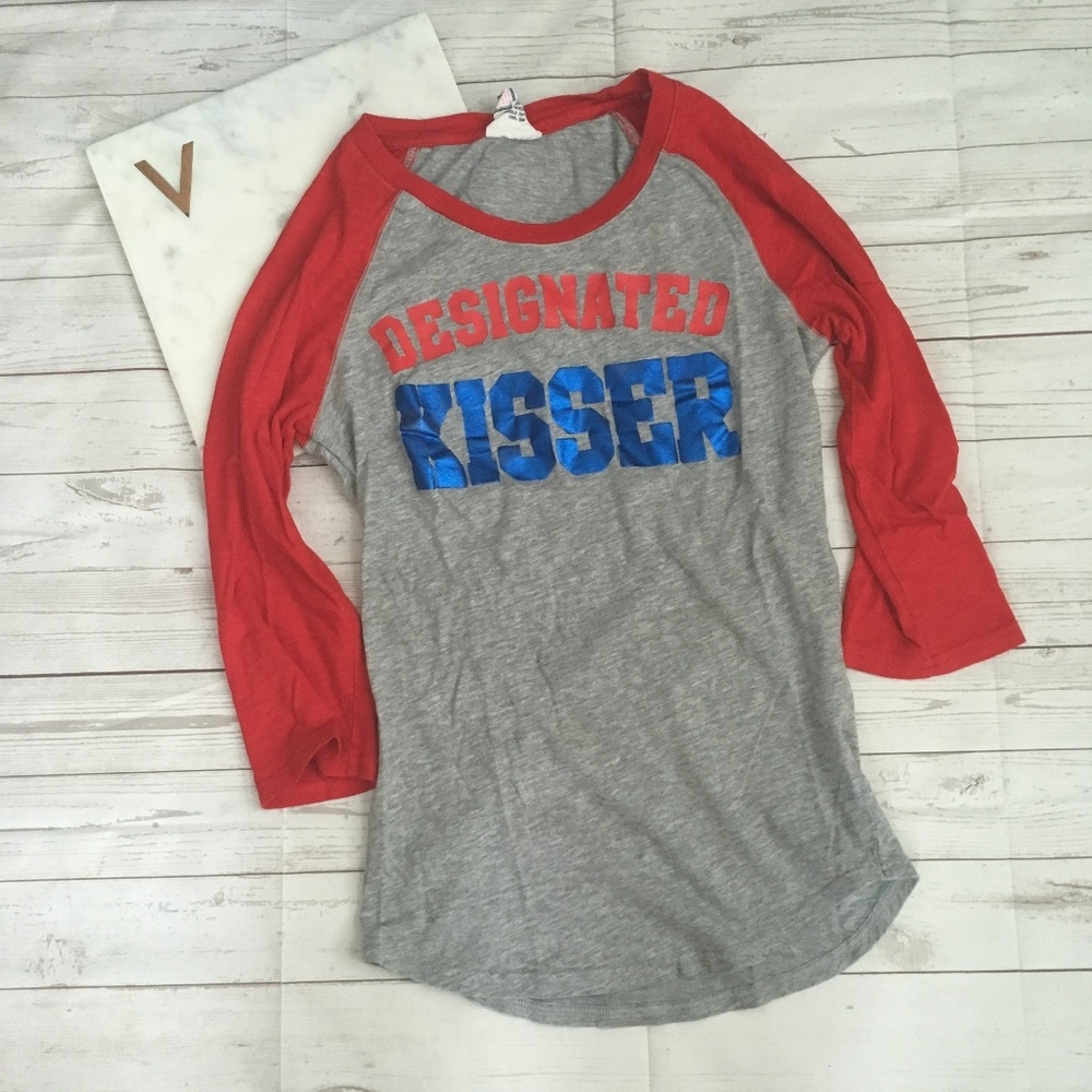 vs pink womens s philadelphia phillies baseball te